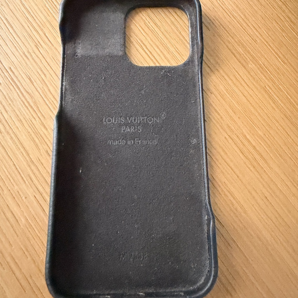 Louis Vuitton Black and Brown Phone Case - Picture 2 of 7
